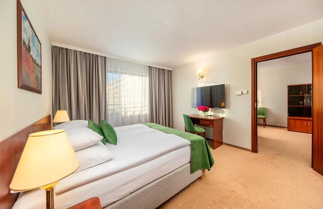 Hotel Gromada Warszawa Centrum-1